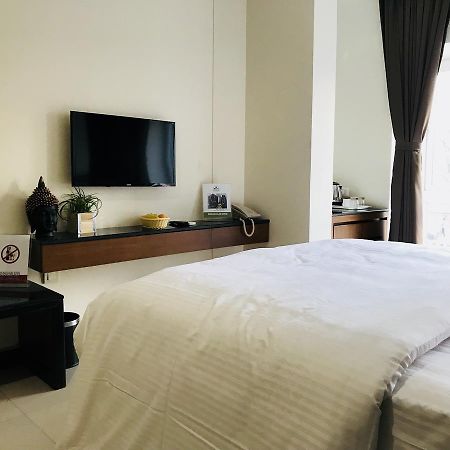 Sitaram Inn Bhadrácsalam Kültér fotó