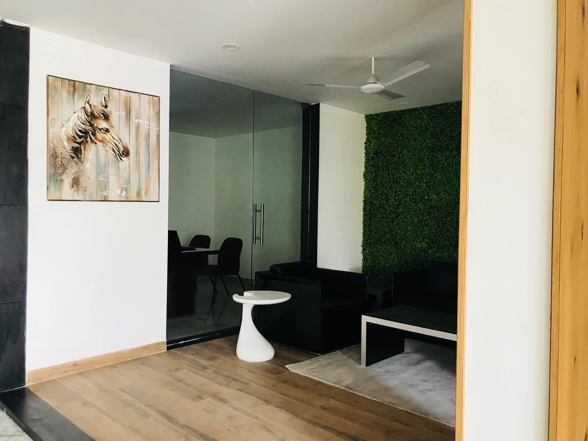 Sitaram Inn Bhadrácsalam Kültér fotó